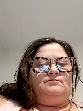 staceysmomfow online show from January 21, 2025, 1:39 am