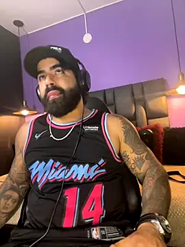 Lyon vach online show from October 15, 2025, 10:07 pm