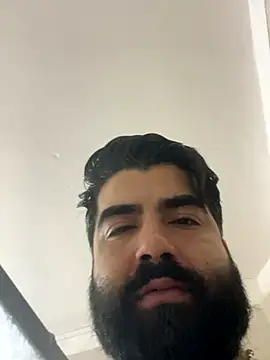 Lyon vach online show from October 22, 2025, 1:43 pm