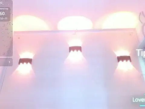 Snapshot of Molly_Spears chatting on February 20, 2025, 2:46 pm Molly Spears online show from February 20, 2025, 2:46 pm