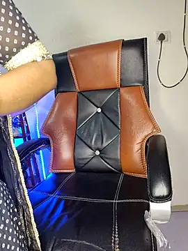 Black-Pearll online show from March 19, 2025, 12:26 am