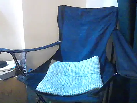 Snapshot of kallaviz chatting on March 7, 2026, 8:36 pm kallaviz online show from March 7, 2026, 8:36 pm