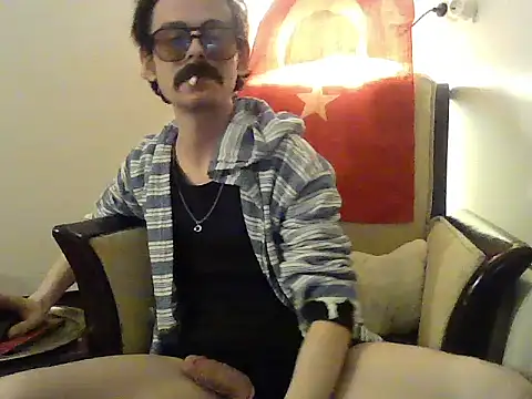 Snapshot of kallaviz chatting on April 3, 2026, 7:31 pm kallaviz online show from April 3, 2026, 7:31 pm