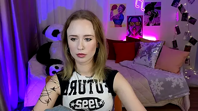 SashaBrooks online show from September 12, 2025, 6:07 pm