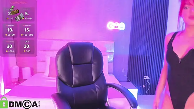 Cristal  adams online show from September 22, 2025, 12:22 pm