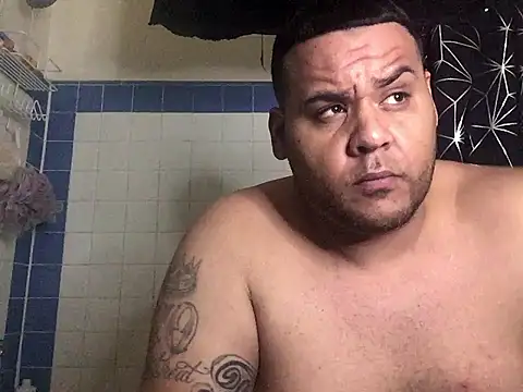 Snapshot of fatboyjayohh126 chatting on December 2, 2024, 12:13 pm fatboyjayohh126 online show from December 2, 2024, 12:13 pm