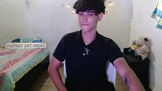 Snapshot of jake_willianss chatting on January 8, 2025, 9:01 pm jake willianss online show from January 8, 2025, 9:01 pm