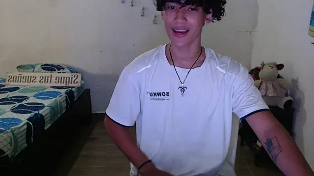 Snapshot of jake_willianss chatting on December 21, 2024, 4:19 am jake willianss online show from December 21, 2024, 4:19 am