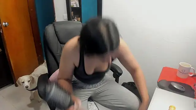 peanut tangerine online show from January 19, 2026, 12:03 am