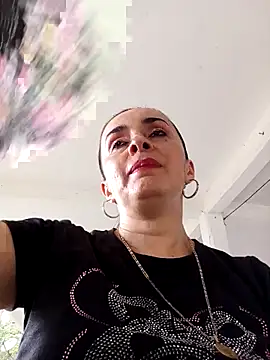 Samantha Sullivan  online show from September 27, 2025, 10:16 pm