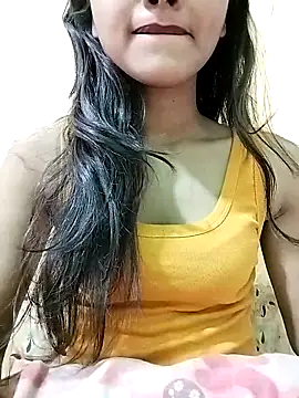 Snapshot of MISSQUEEN48 chatting on February 20, 2026, 5:15 am MISSQUEEN48 online show from February 20, 2026, 5:15 am