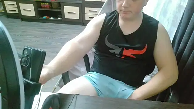 Snapshot of gamblingbum chatting on March 3, 2026, 4:47 pm gamblingbum online show from March 3, 2026, 4:47 pm