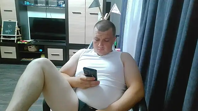 gamblingbum online show from June 15, 2026, 7:02 pm