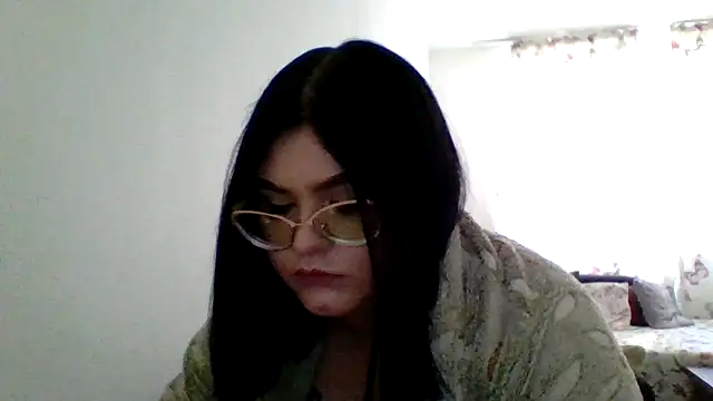 alexaandreea99 online show from March 12, 2026, 7:45 am