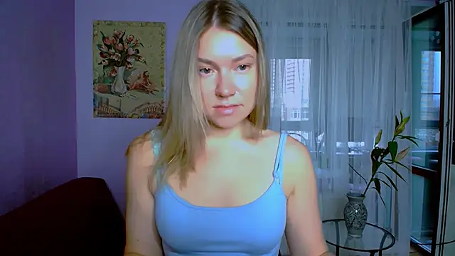 TaylorBre online show from September 20, 2025, 5:23 am