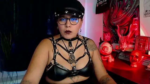 LilithSharon online show from September 26, 2025, 5:09 pm