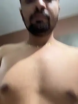 jd82000 online show from February 12, 2025, 2:03 am