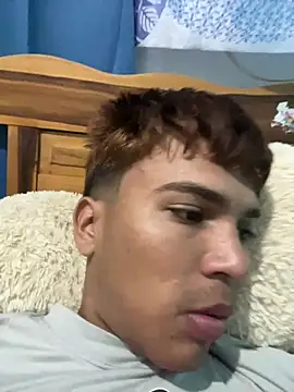 sexyboyandrs online show from July 21, 2026, 4:52 pm