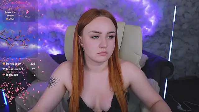 LovelyBell online show from March 20, 2025, 3:56 am