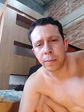 hoy toyboy online show from January 4, 2025, 8:27 pm