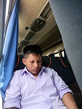 alexchir4 online show from October 9, 2025, 4:40 pm