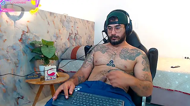 hanz col online show from October 14, 2025, 11:33 am