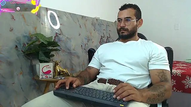 hanz col online show from October 8, 2025, 3:35 pm