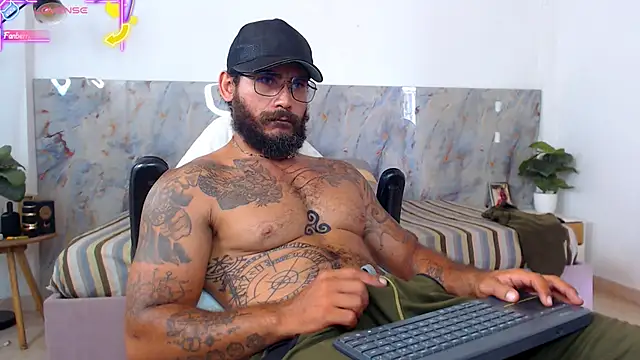 hanz col online show from April 20, 2026, 2:18 pm