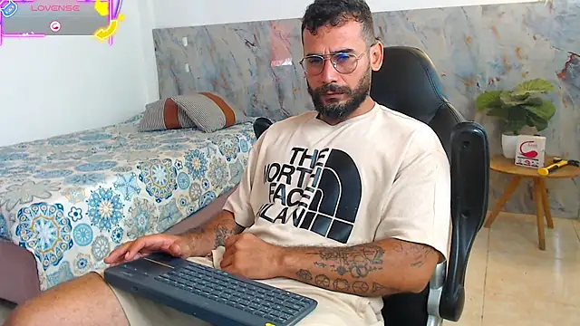 hanz col online show from October 27, 2025, 2:40 pm