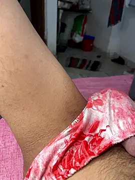 Snapshot of Big_dick_dog chatting on December 4, 2024, 7:44 am Big dick dog online show from December 4, 2024, 7:44 am