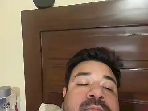 Snapshot of coolboy6566 chatting on February 11, 2026, 7:14 pm coolboy6566 online show from February 11, 2026, 7:14 pm