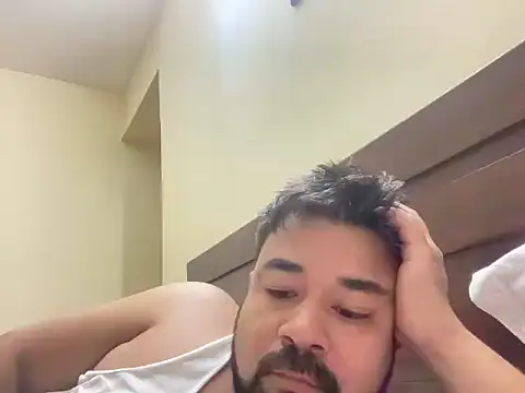 Snapshot of coolboy6566 chatting on December 17, 2025, 12:59 am coolboy6566 online show from December 17, 2025, 12:59 am