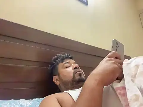 Snapshot of coolboy6566 chatting on December 19, 2025, 1:09 am coolboy6566 online show from December 19, 2025, 1:09 am