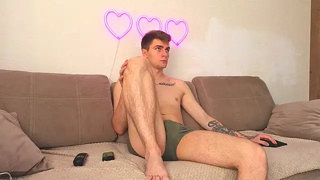 Ian Connery online show from September 10, 2025, 9:41 am