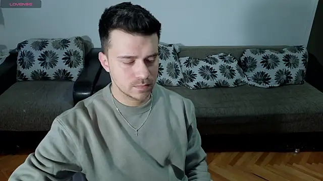 JohnnyStepBro online show from April 1, 2026, 4:26 pm