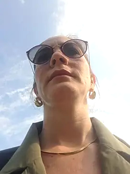 Hanny 24 online show from February 16, 2025, 1:49 pm