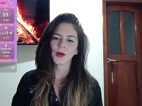 Snapshot of Hanny_24 chatting on February 19, 2026, 11:45 pm Hanny 24 online show from February 19, 2026, 11:45 pm