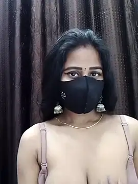 Lalisa sexy online show from February 8, 2026, 4:37 pm