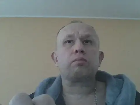 Snapshot of X46x chatting on September 27, 2025, 5:13 am X46x online show from September 27, 2025, 5:13 am