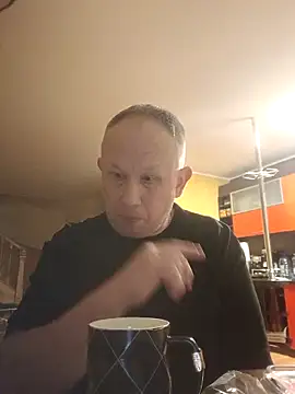 Snapshot of X46x chatting on December 22, 2025, 5:07 am X46x online show from December 22, 2025, 5:07 am