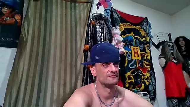 Snapshot of slinginbigD chatting on March 4, 2026, 9:06 am slinginbigD online show from March 4, 2026, 9:06 am