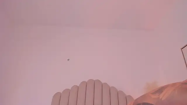 valerysantos  online show from July 3, 2026, 11:50 am
