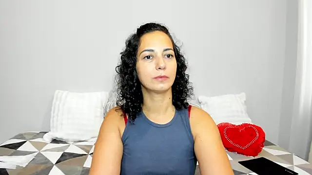 Linda Insatiable online show from July 23, 2026, 1:19 am