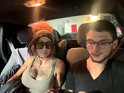 VeronicaRonnieTaylor online show from September 10, 2025, 9:30 am