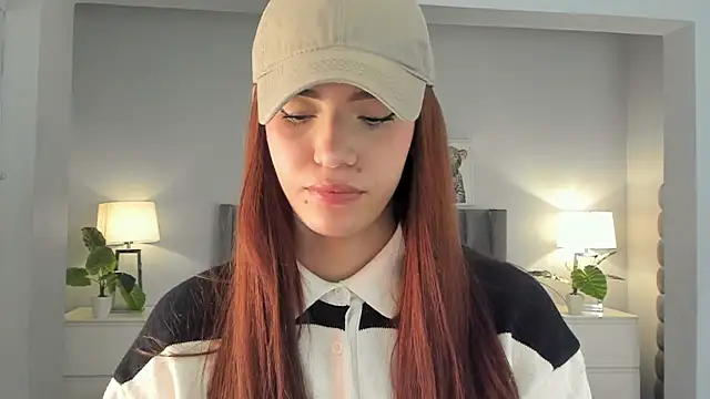 Madie  collins online show from October 30, 2025, 11:30 am