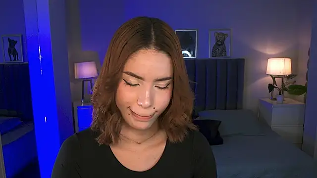 Snapshot of Madie__collins chatting on July 8, 2026, 11:55 am Madie collins online show from July 8, 2026, 11:55 am