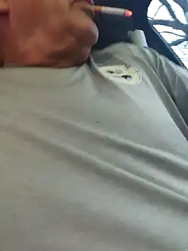 Snapshot of vanscr1 chatting on February 4, 2025, 1:27 pm vanscr1 online show from February 4, 2025, 1:27 pm