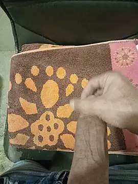 casper0303 online show from September 10, 2025, 12:04 pm