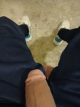 casper0303 online show from November 1, 2025, 11:53 pm