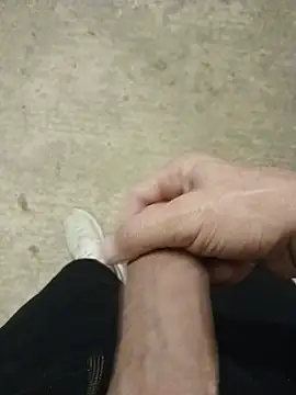 casper0303 online show from September 20, 2025, 1:49 pm